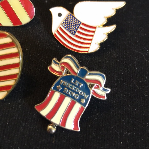 Patriotic Pin Lot - Picture 4 of 6
